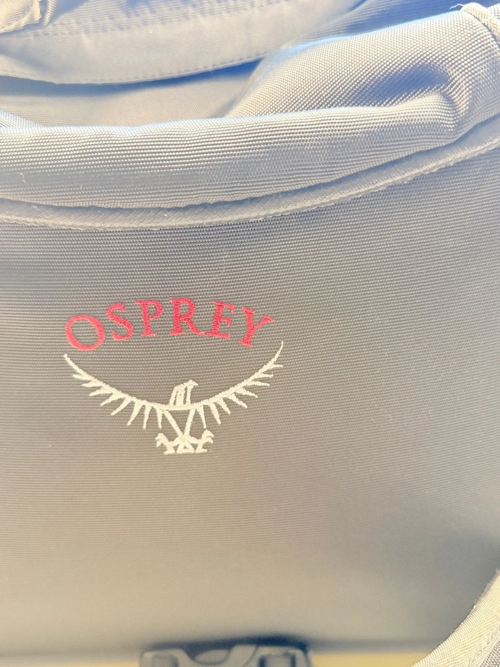 Osprey Torque Black Courier Messenger Laptop bag Travel Bag 1200 cu in